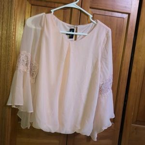 👚💗Cute pink blouse💗👚